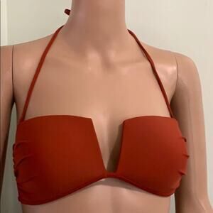 AERIE SWIMSUIT TOP SIZE M‎